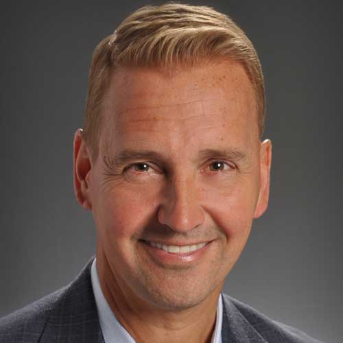 Marty Vogel, Vicepresidente de donaciones mayores de la Fundación Rogers Behavioral Health