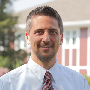 Chad Wetterneck, PhD, Clinical Director, Trauma Recovery Services, Psychologist