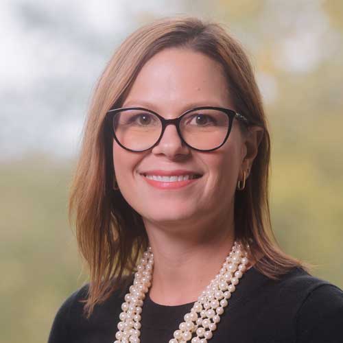 Rachel C. Leonard, PhD, Directora ejecutiva de estrategia clínica, psicóloga