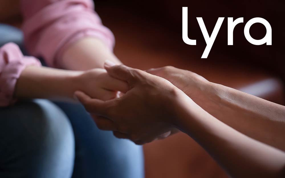 Lyra_w_logo_tn.jpg