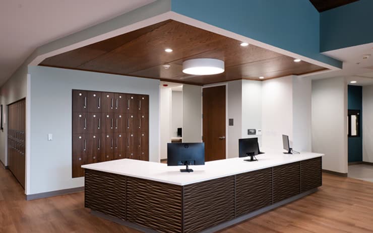 Sawyer Ridge_Front Desk